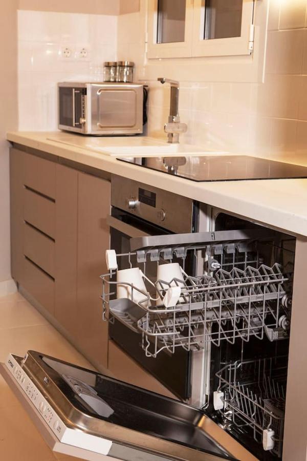 Chic & Comfortable Central Apart, Close To National Archeological Museum! Афіни Екстер'єр фото